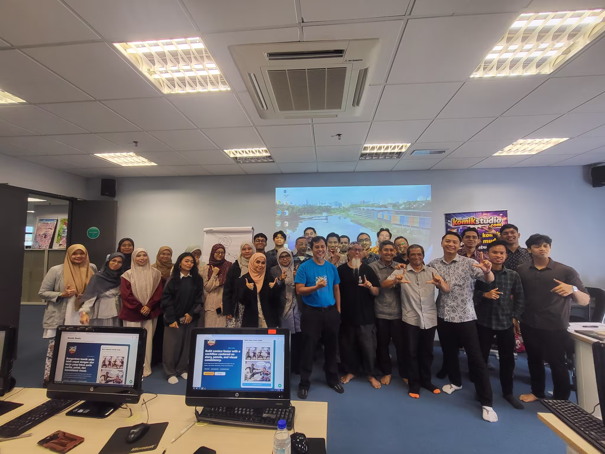 Kelas Pengunaan Sistem Komikstudio